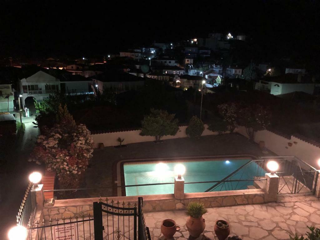 팔리오우리 Maisonette With Sea View & Pool 빌라 외부 사진